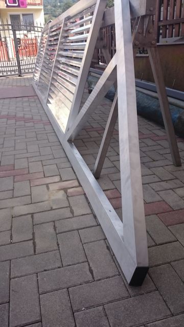 Kliknite pre zobrazenie veľkého obrázka