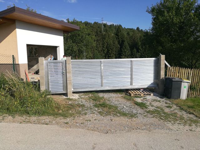 Kliknite pre zobrazenie veľkého obrázka