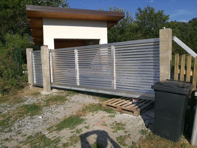 Kliknite pre zobrazenie veľkého obrázka